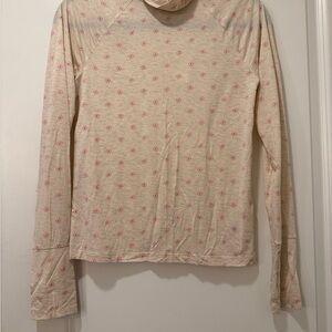NWT Aerie OFFLINE By Aerie Thumbs Up Long Sleeve Turtleneck Shirt. Size M.